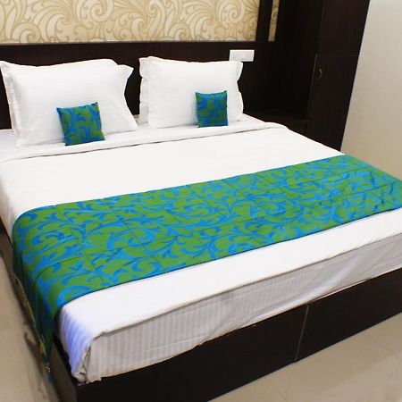 Collection O 8267 Galaxy Inn Kochi المظهر الخارجي الصورة
