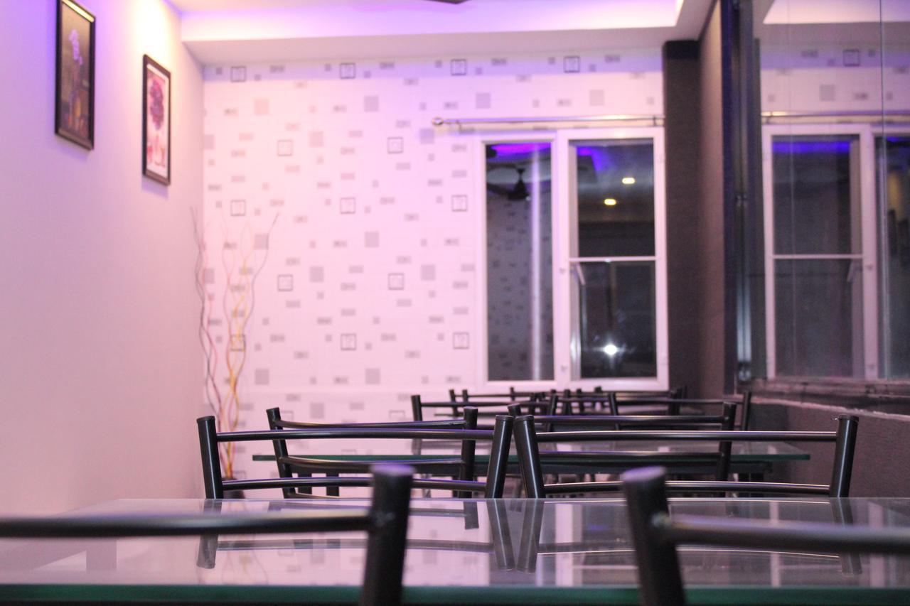 Collection O 8267 Galaxy Inn Kochi المظهر الخارجي الصورة