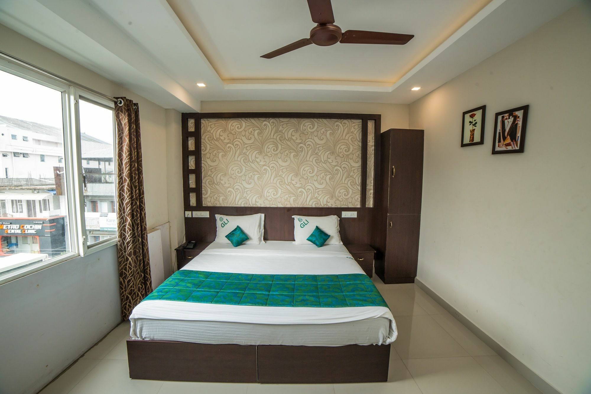 Collection O 8267 Galaxy Inn Kochi المظهر الخارجي الصورة