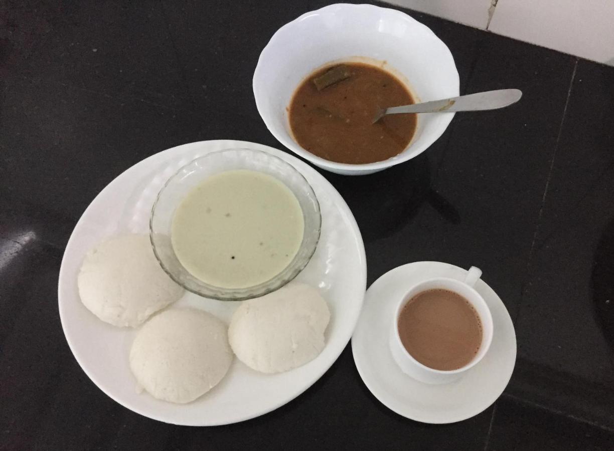 Collection O 8267 Galaxy Inn Kochi الغرفة الصورة